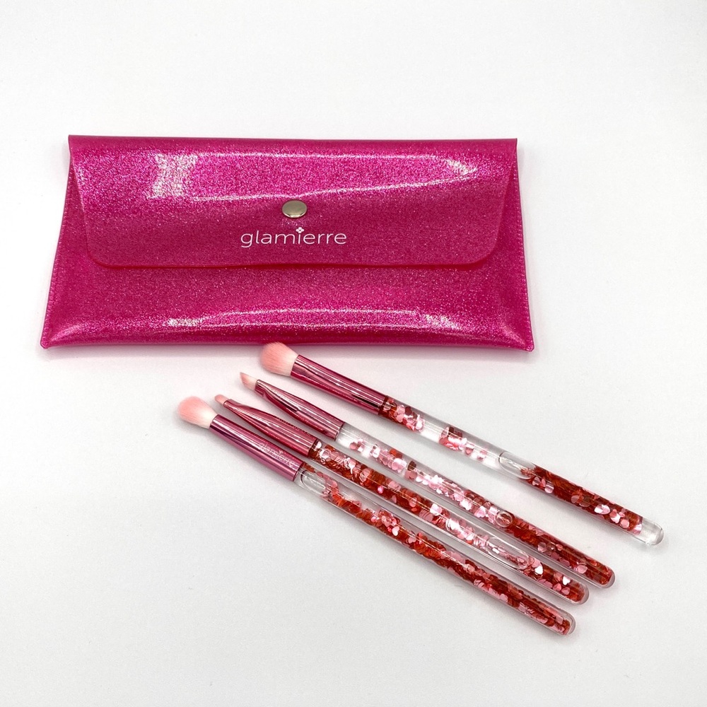 Glamierre | “Heart” Makeup Brushes with Case 4 Piece Set. Pink Luxe Glitter